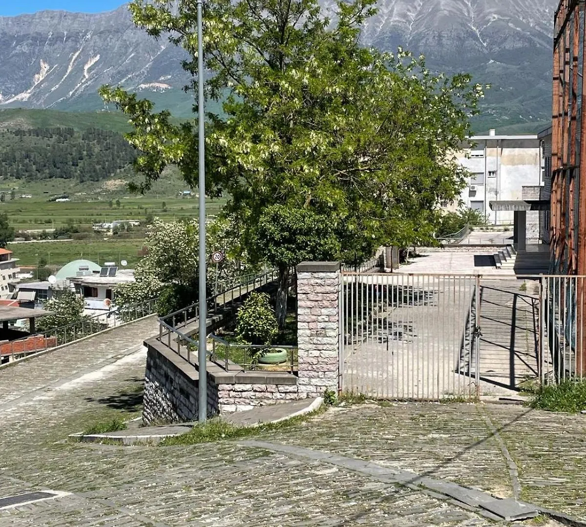 Hostel Xarba Gjirokastra Albania